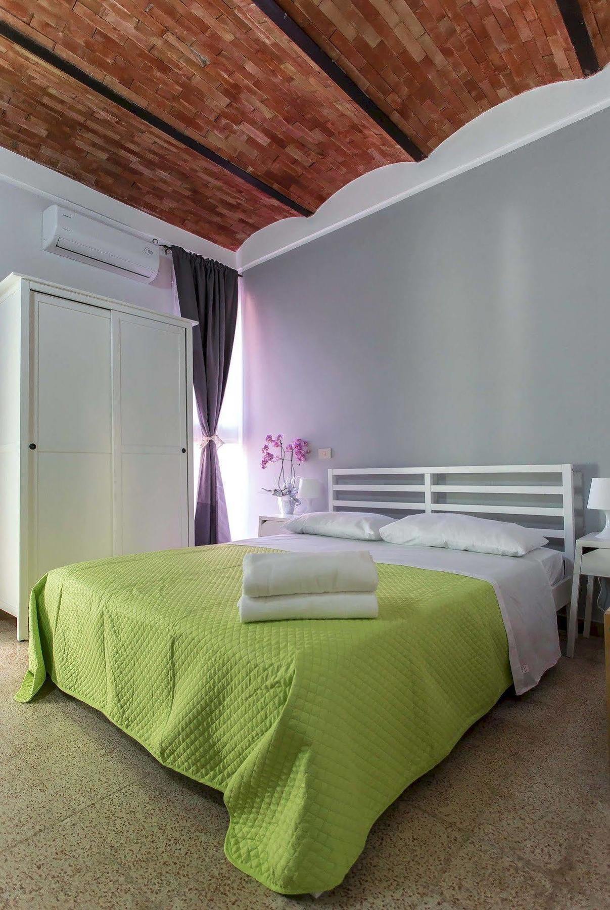 Miss Sicily B&B Terrasini Εξωτερικό φωτογραφία